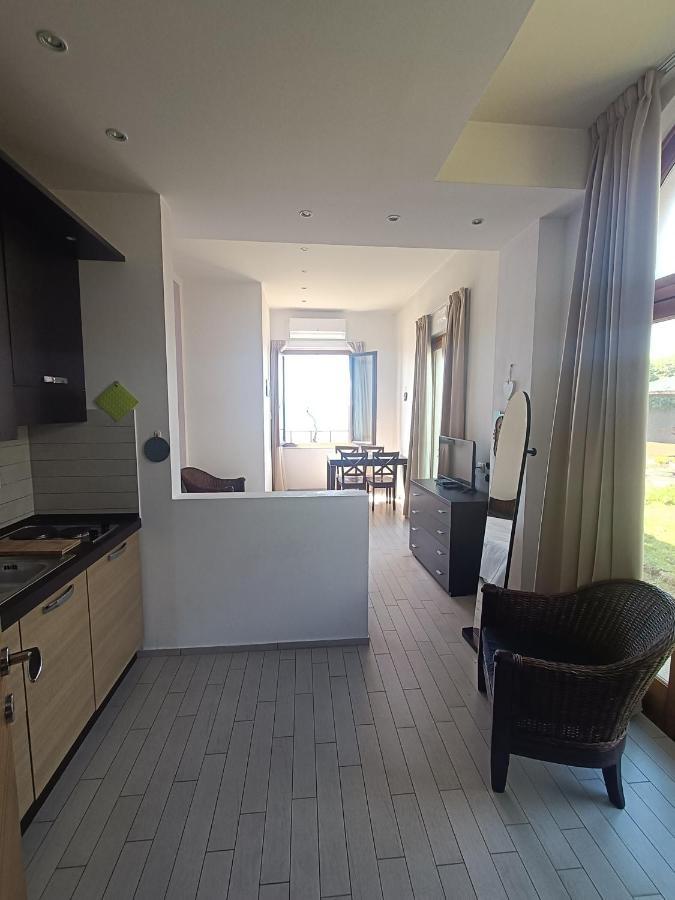 Cala Dei Mori Aparthotel Livorno Kültér fotó