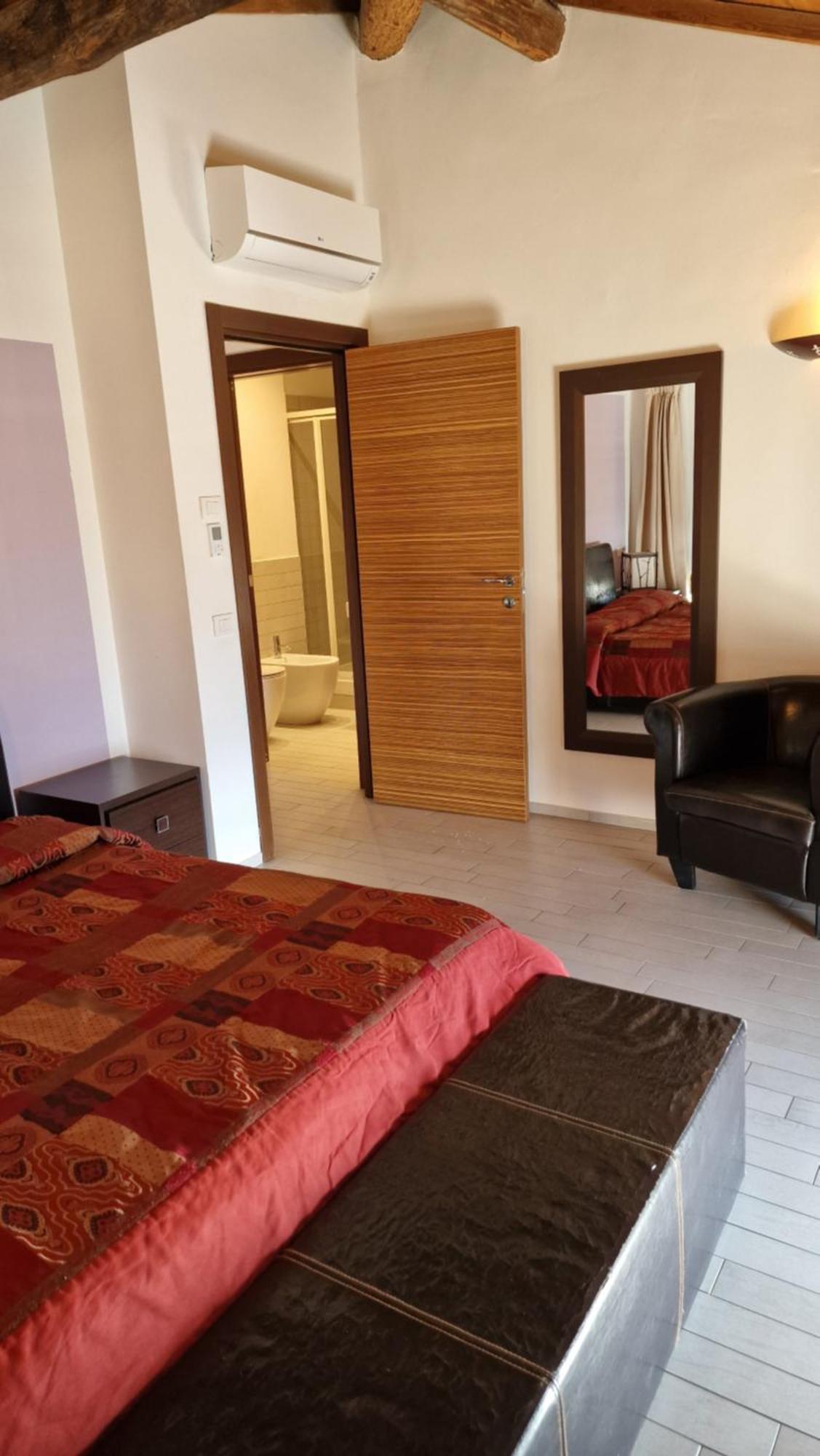 Cala Dei Mori Aparthotel Livorno Kültér fotó